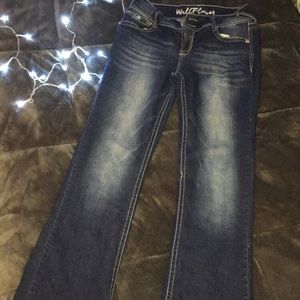 Size 7 boot cut denim jeans!